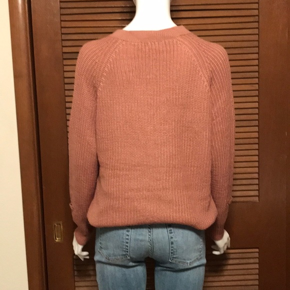 🆕 Debut Lace Up Sweater - Picture 4 of 5